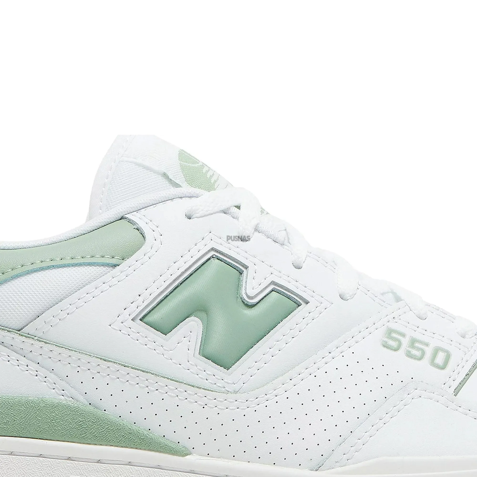 550 'White Mint Green' (2022)