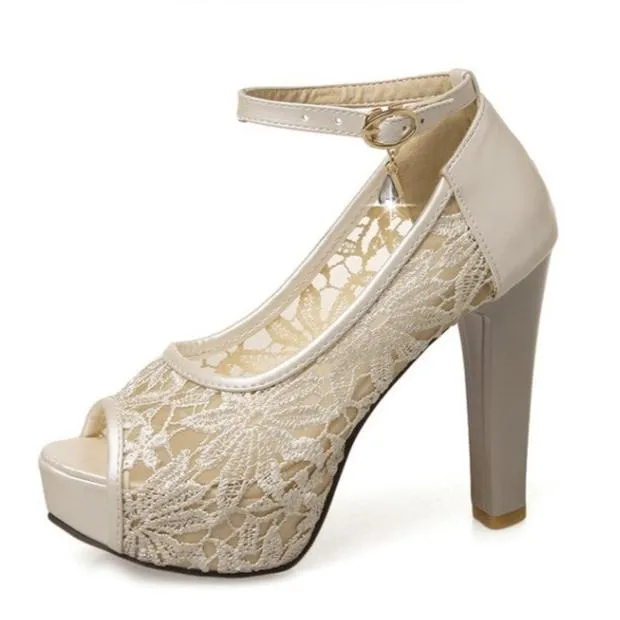 Lace chunky heels bridal shoes with ankle strap