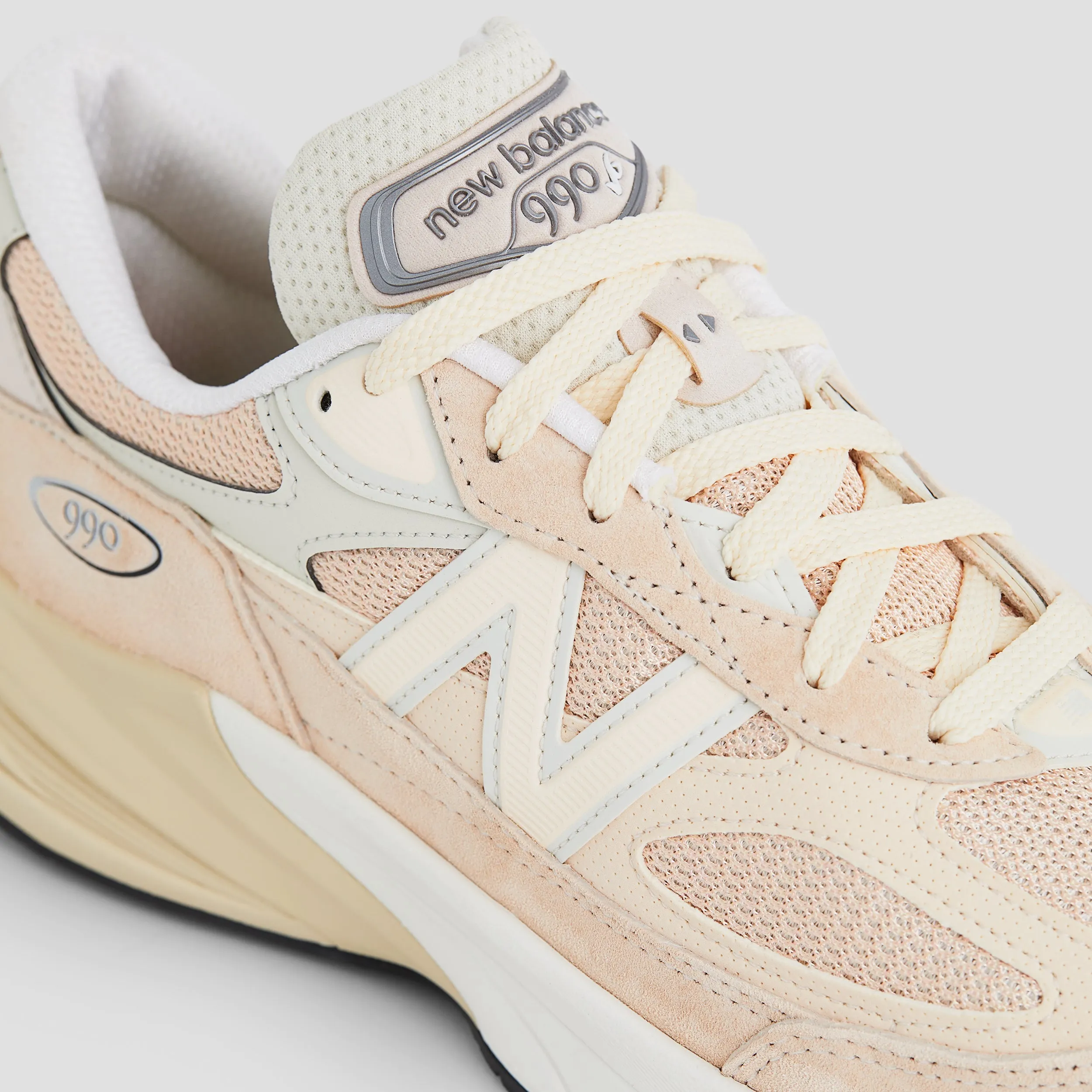 New Balance 990v6 Made in USA "Vintage Rose"