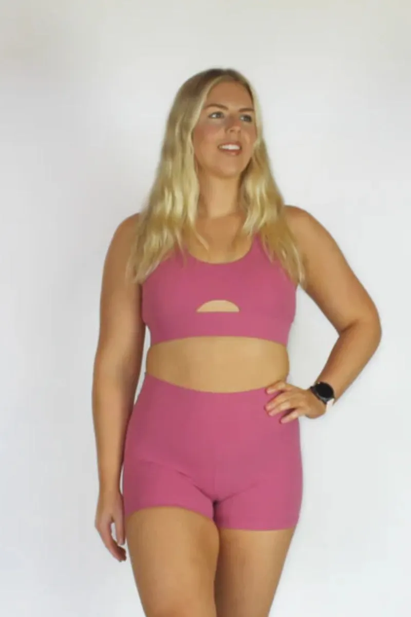 Olra Activewear Essential Cut Out Crop Bra - Pink