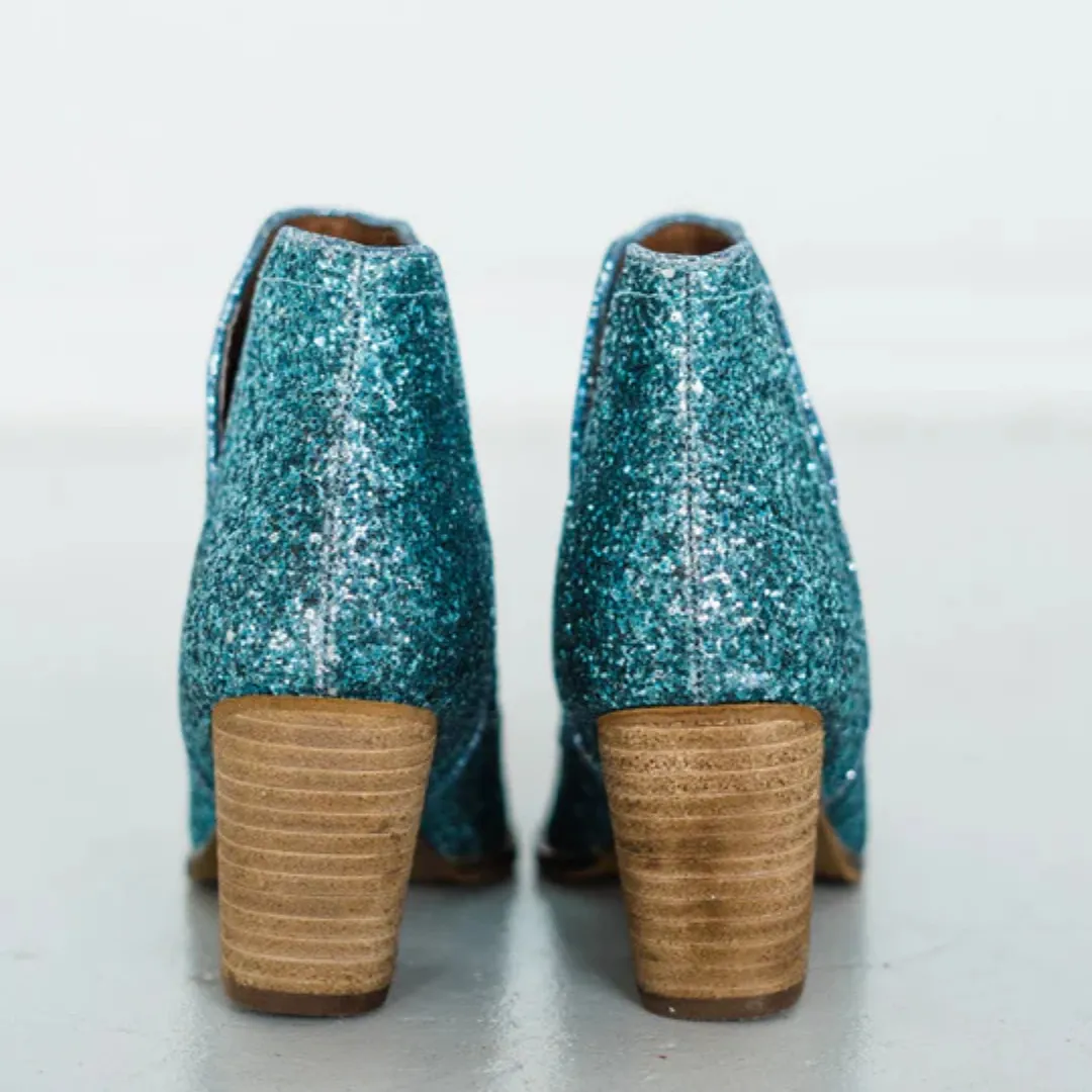 Online Exclusive | Fiera Glitter Booties in Blue