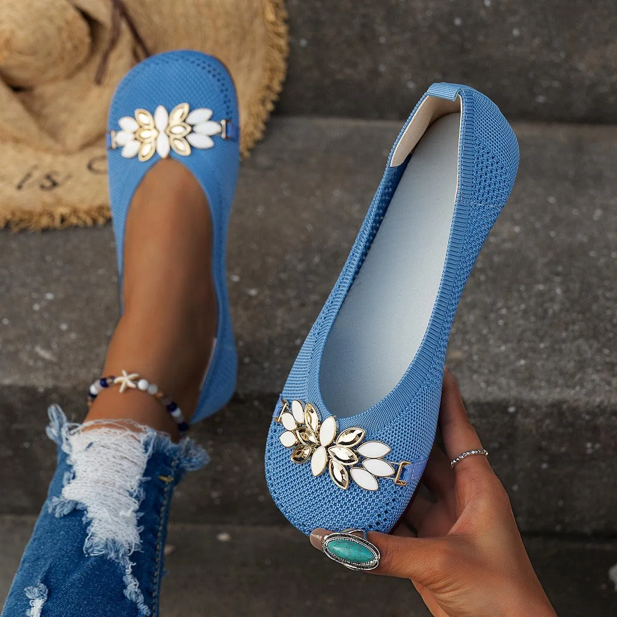 Round Toe Flat Shoes With Floral Metal Decoration Women's Knitted Soft-soled Shoes