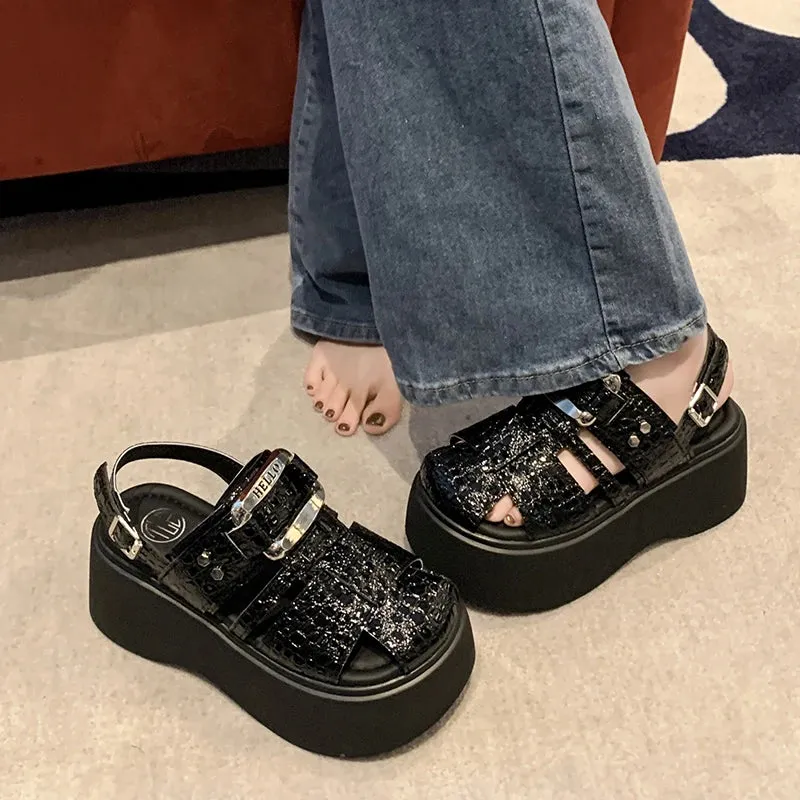 ToeTuck Comfy Sandals